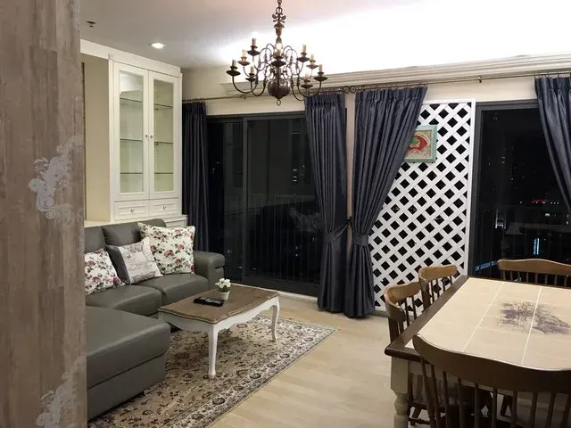 Property photos for Noble Remix
