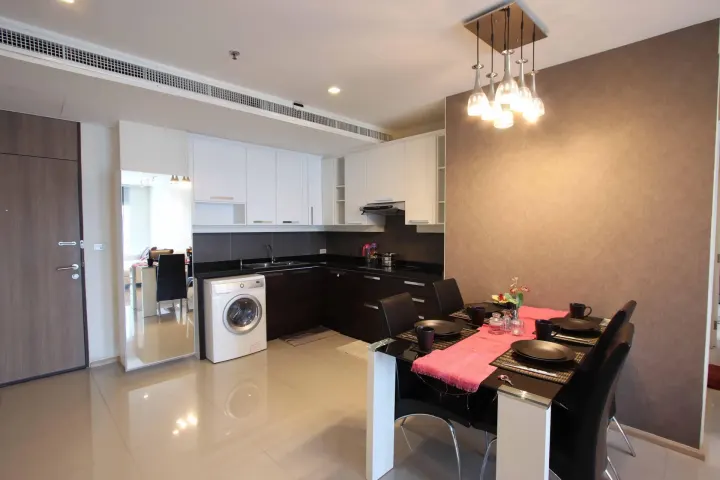 Property photos for Noble Remix