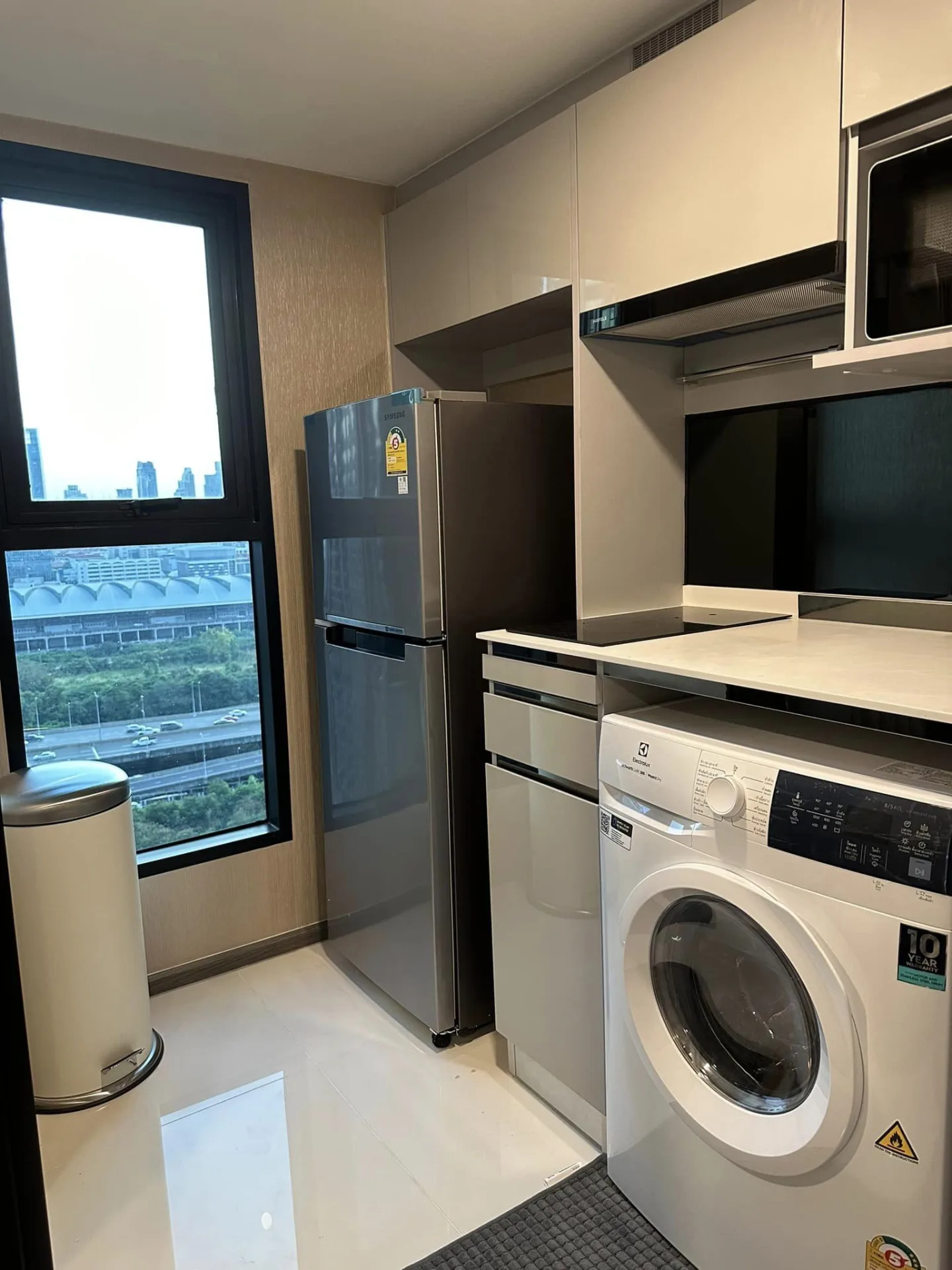 Property photos for KnightsBridge Space ??? Rama9