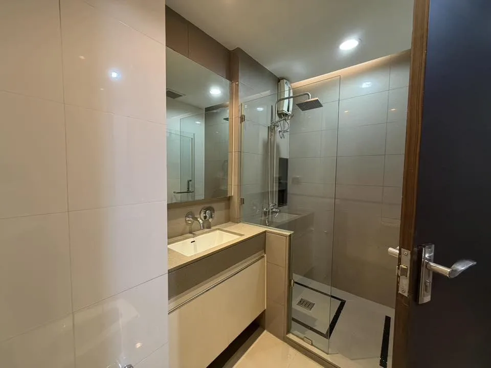 Property photos for The Address Pathumwan