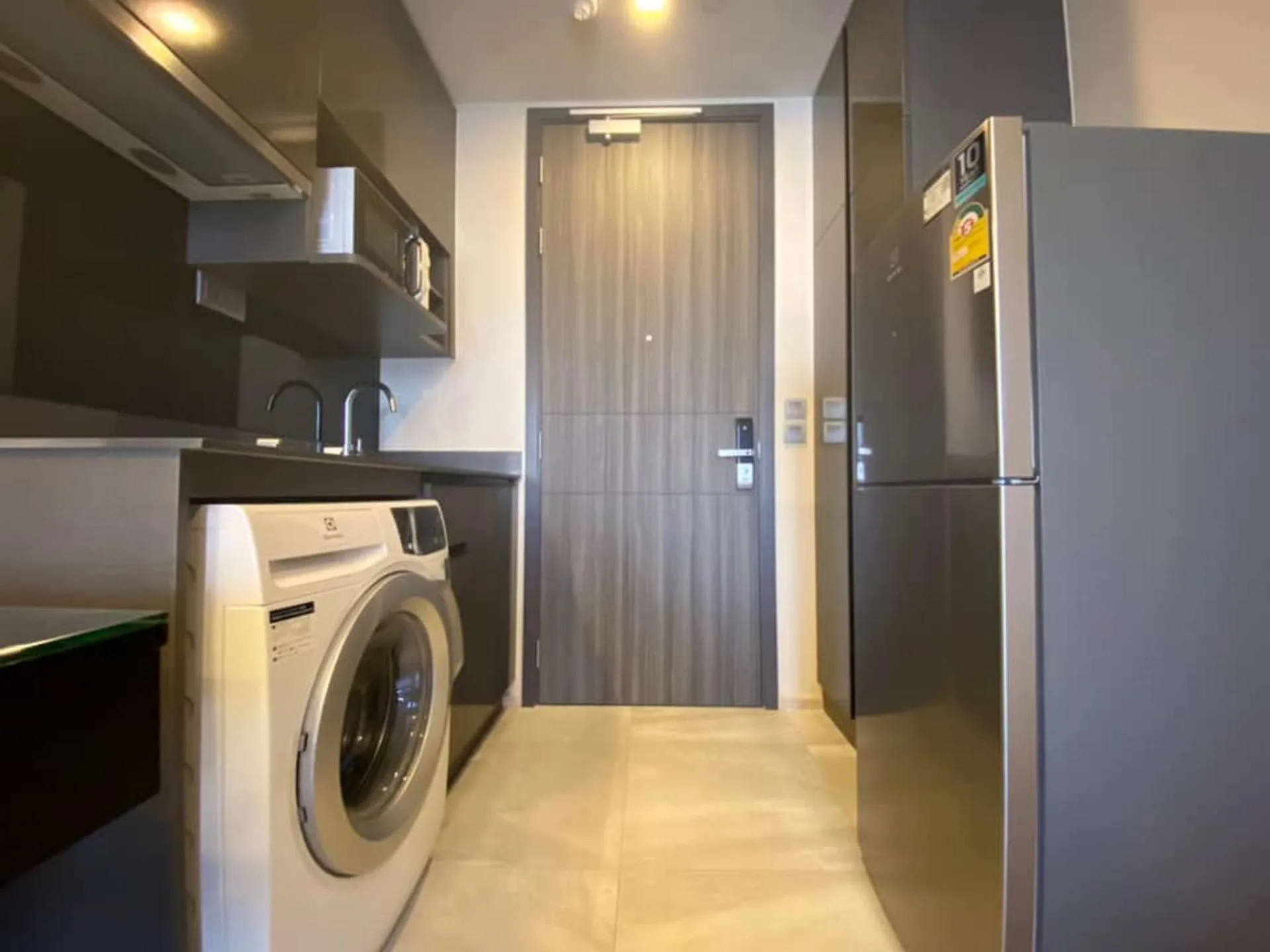 Property photos for Ashton Asoke