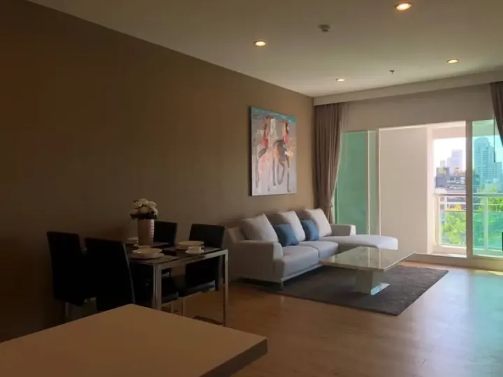 Property photos for Eight Thonglor Residence