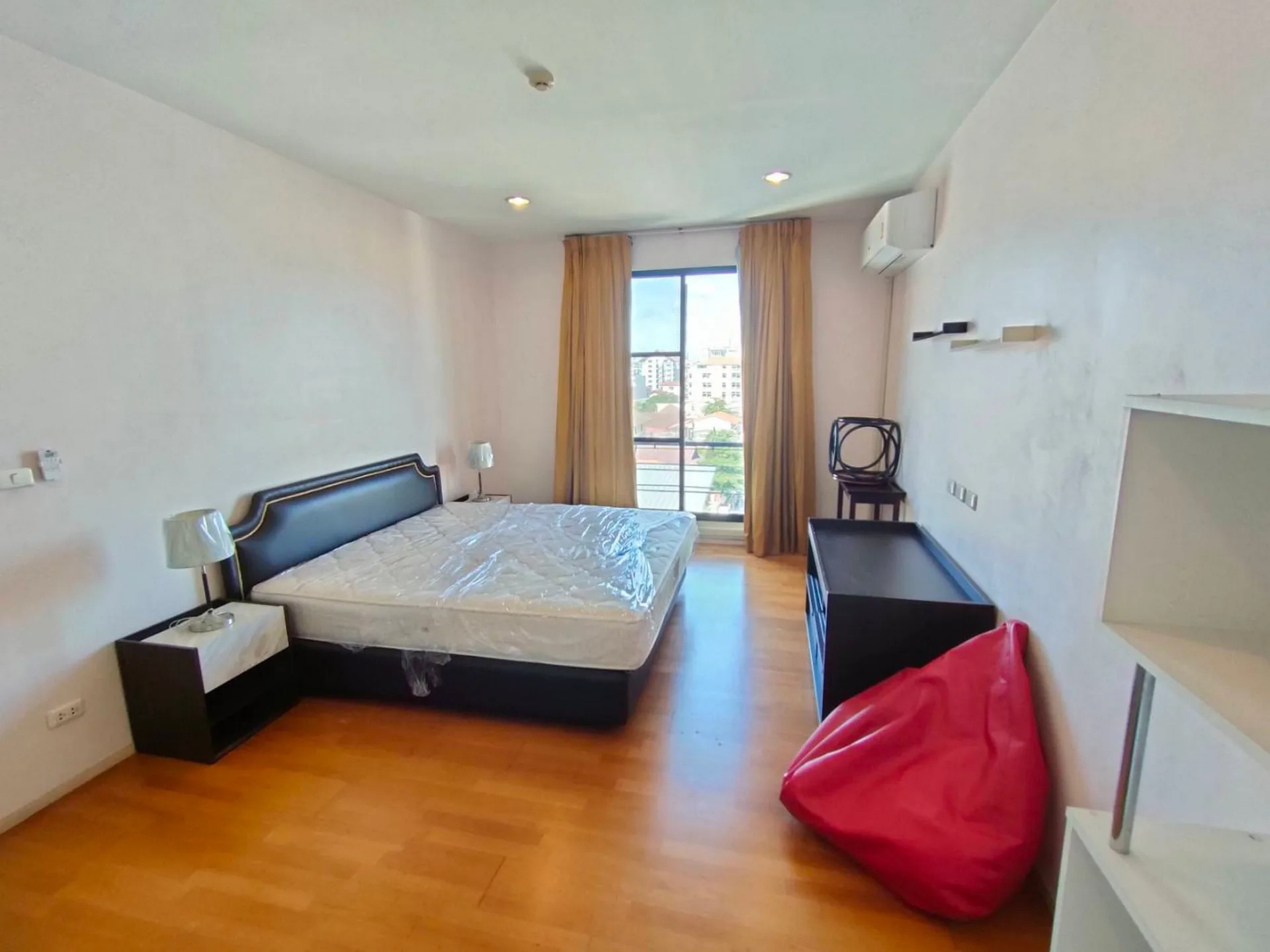 Property photos for Amanta Ratchada