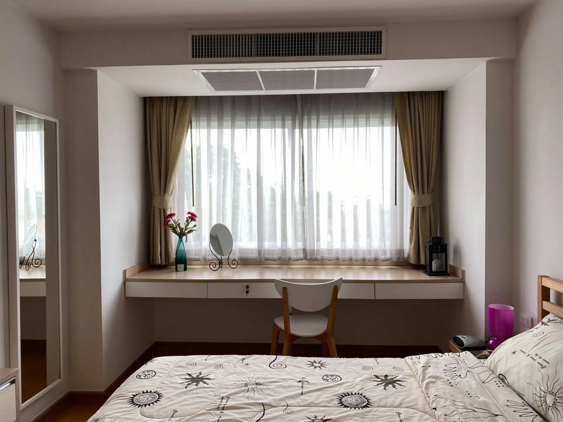 Property photos for Residence 52