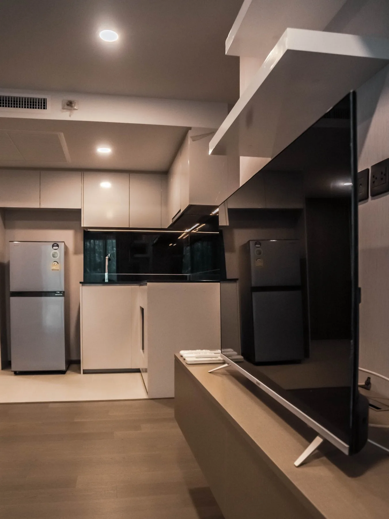 Property photos for Klass Condo Siam