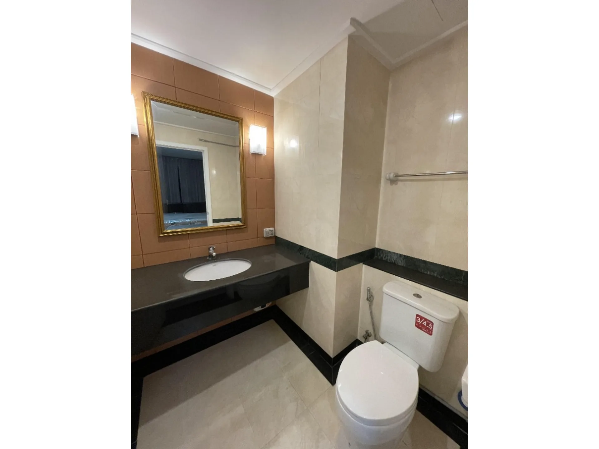 Property photos for Supalai Oriental Place Sathorn - Suanplu