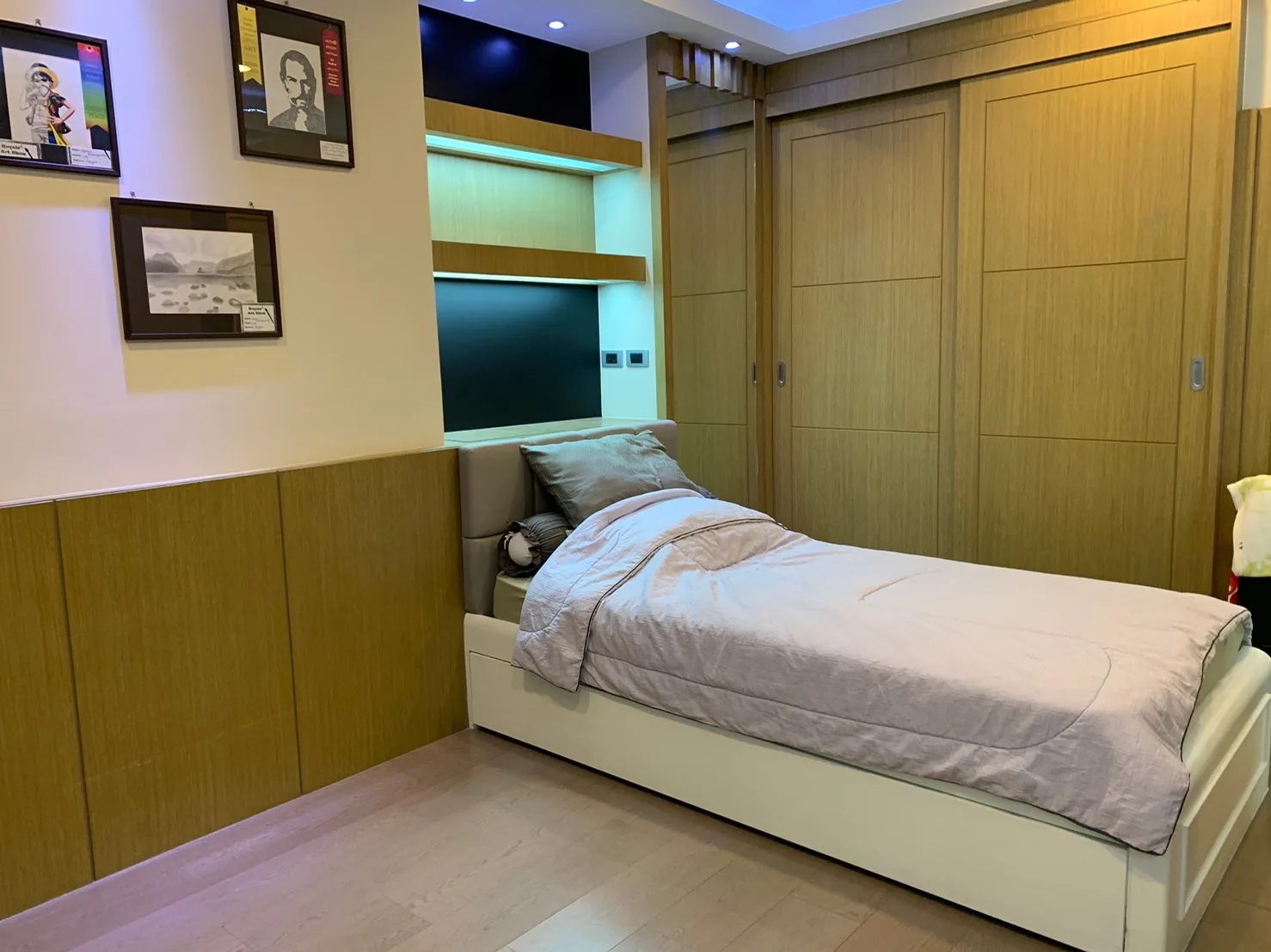 Property photos for The Crest Sukhumvit 34