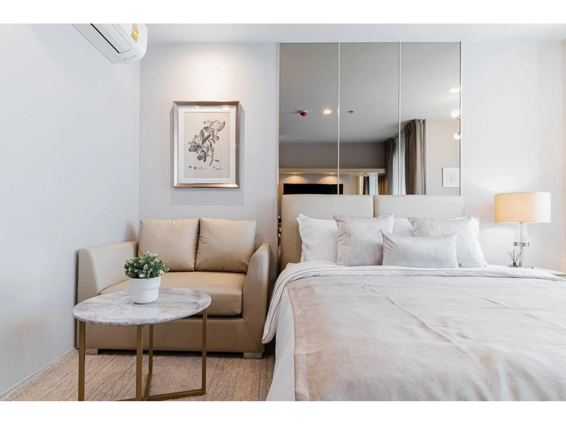 Property photos for Life Ladprao