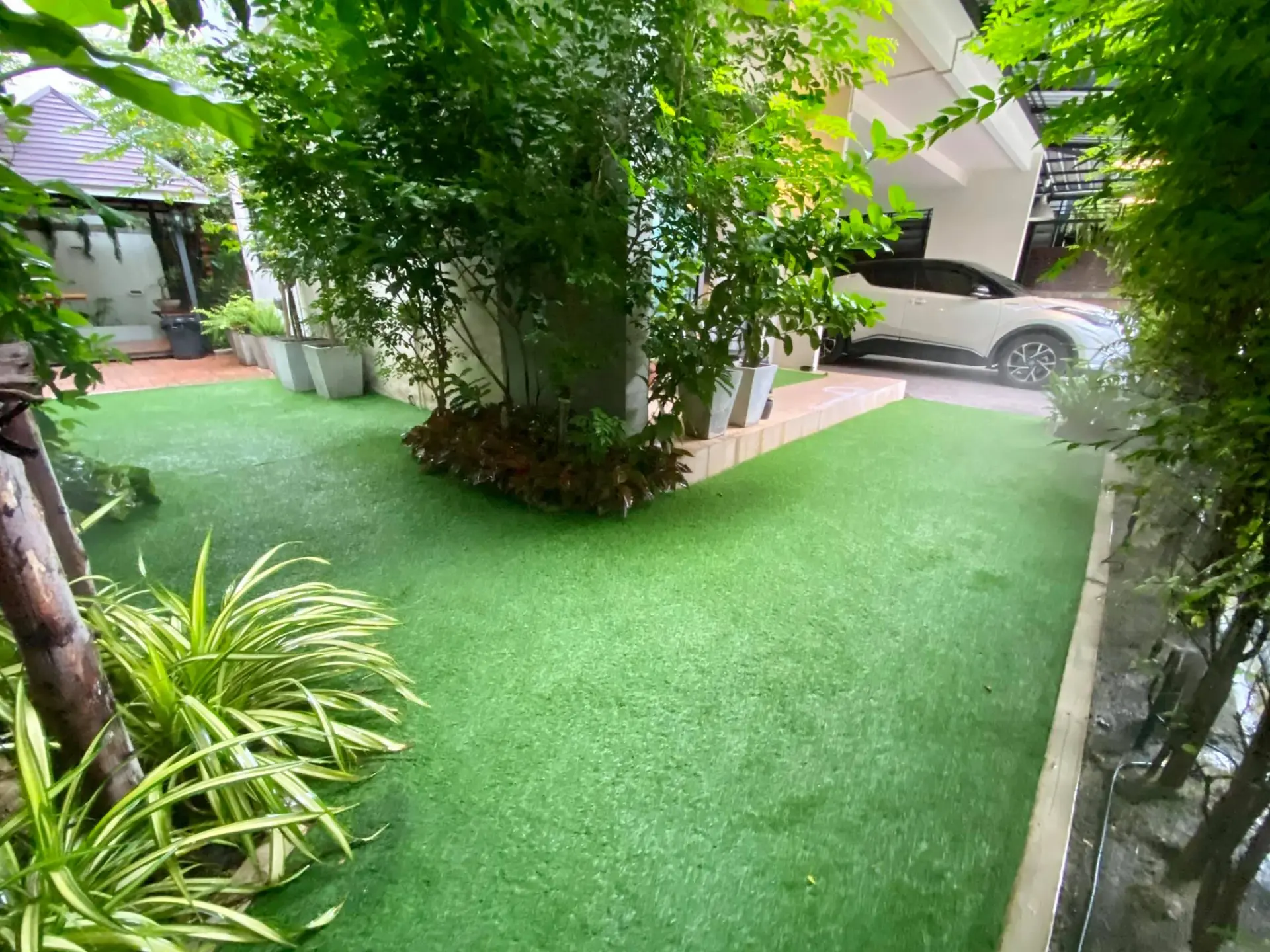 Property photos for Golden Prestige Watchrapol-Sukhapiban 5