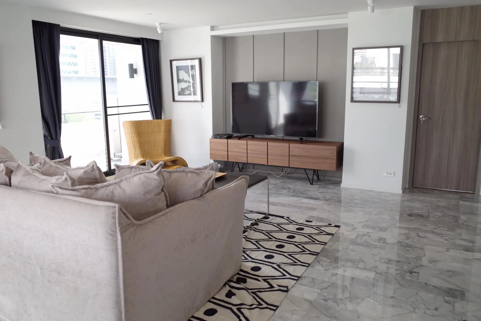 Property photos for Lily House