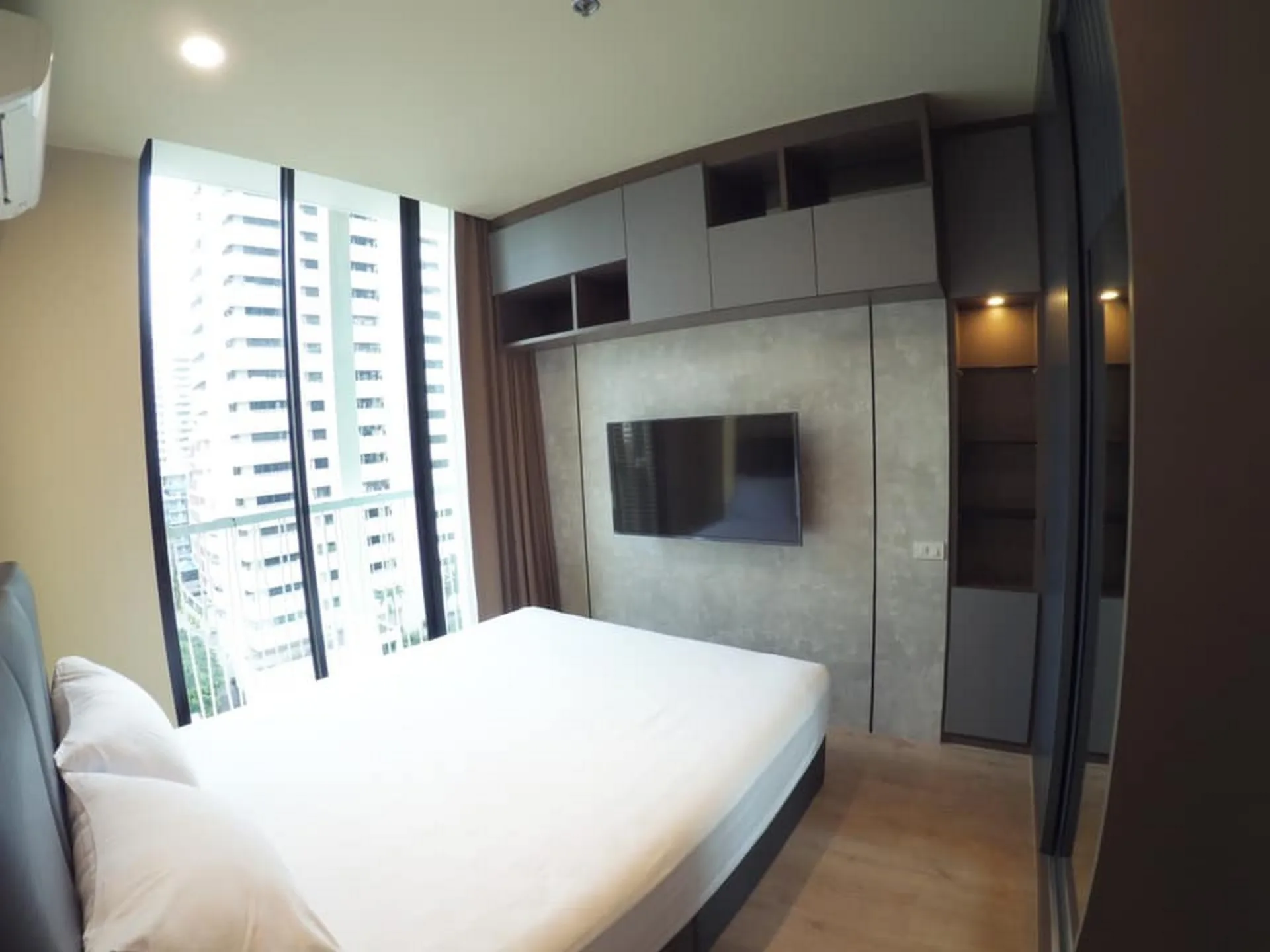 Property photos for Noble Recole