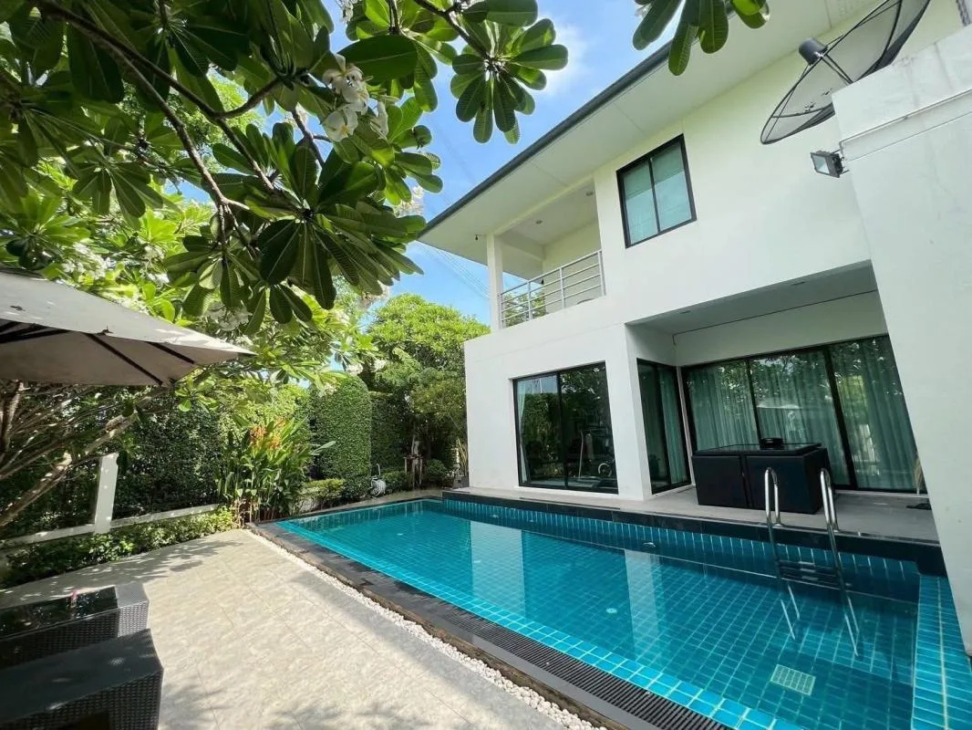 Property photos for Blue Lagoon 2 Bangna-Wongwaen
