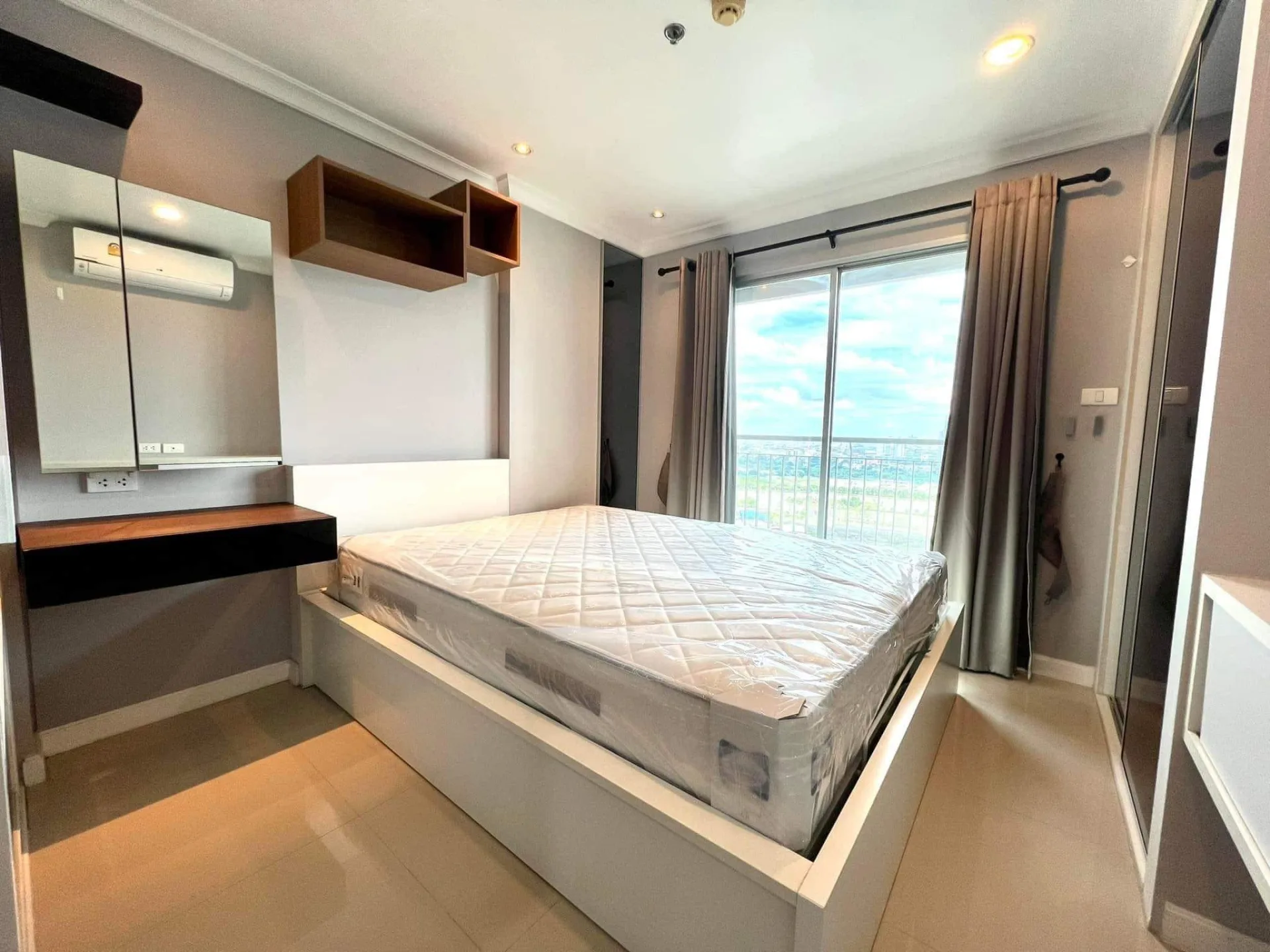 Property photos for Lumpini Place Rama IX - Ratchada