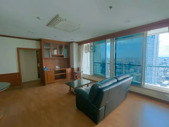 Property photos for Sathorn House