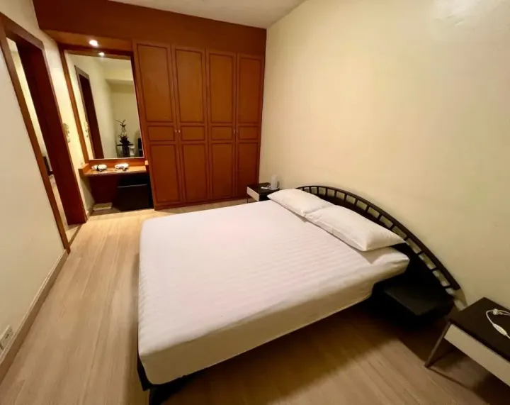 Property photos for Baan Sathorn Chaopraya
