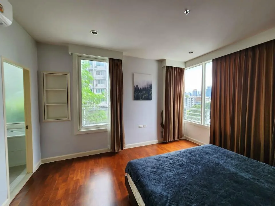 Property photos for Siri Residence