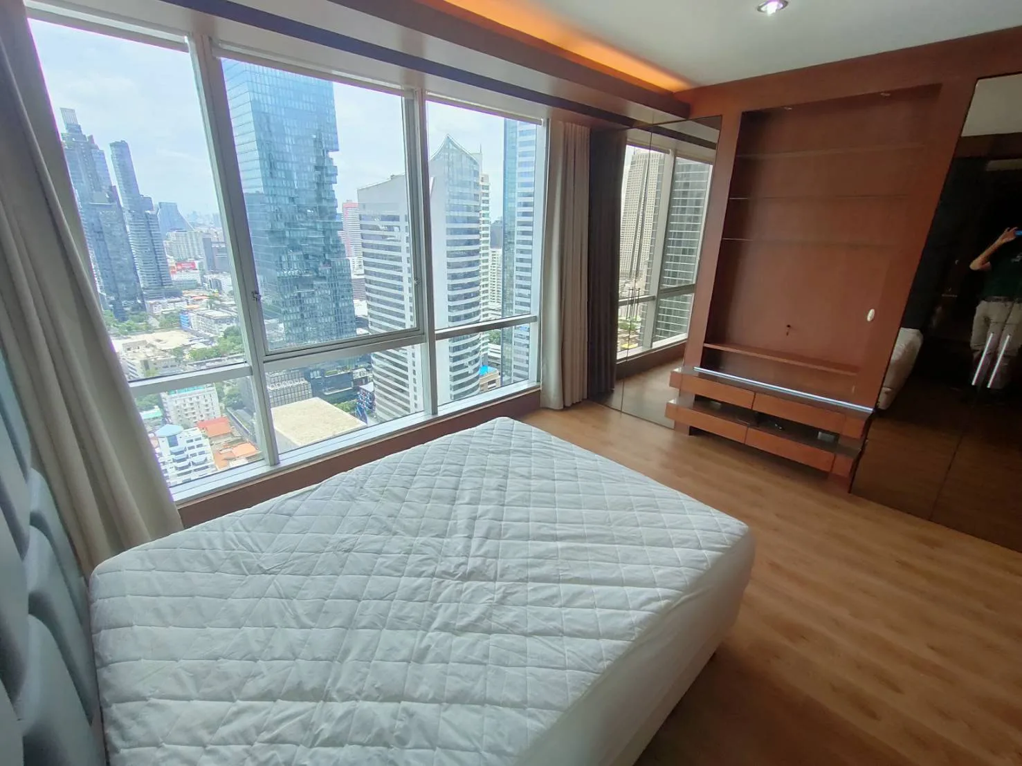 Property photos for Sky Villas Sathorn