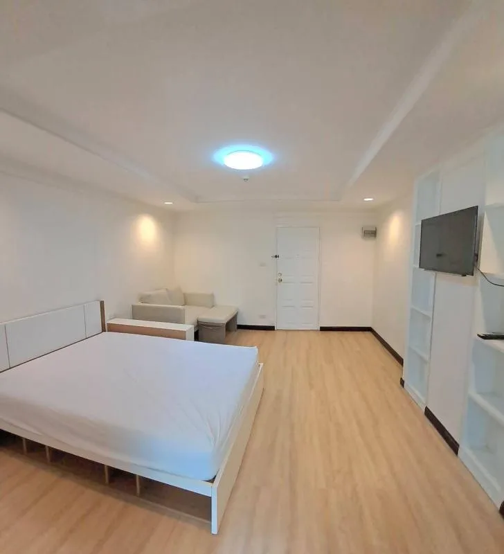 Property photos for Pratunam Prestige