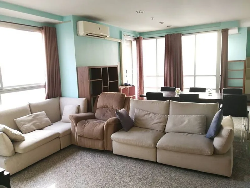 Property photos for Pathumwan Resort
