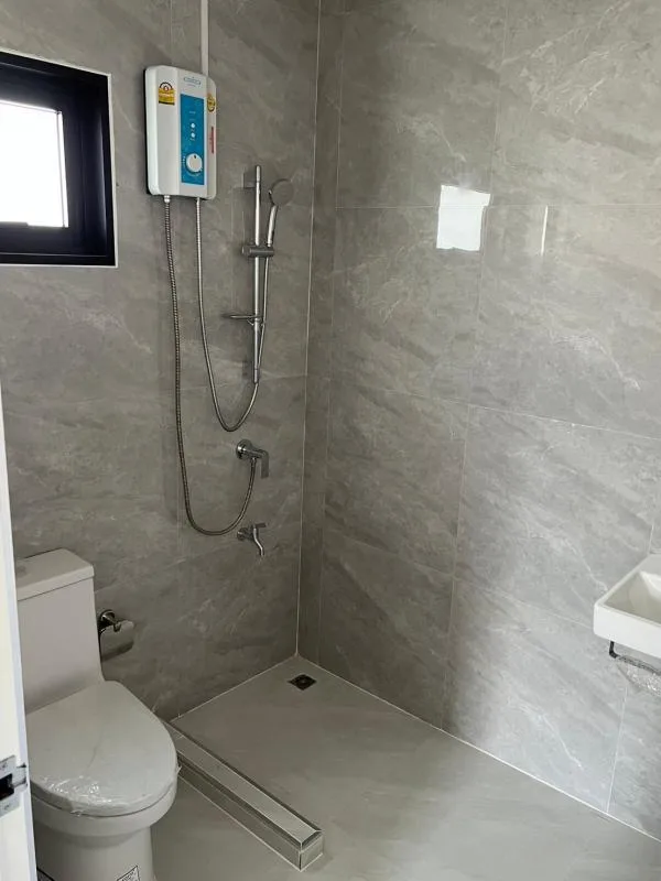 Property photos for Single House Lasalle 30
