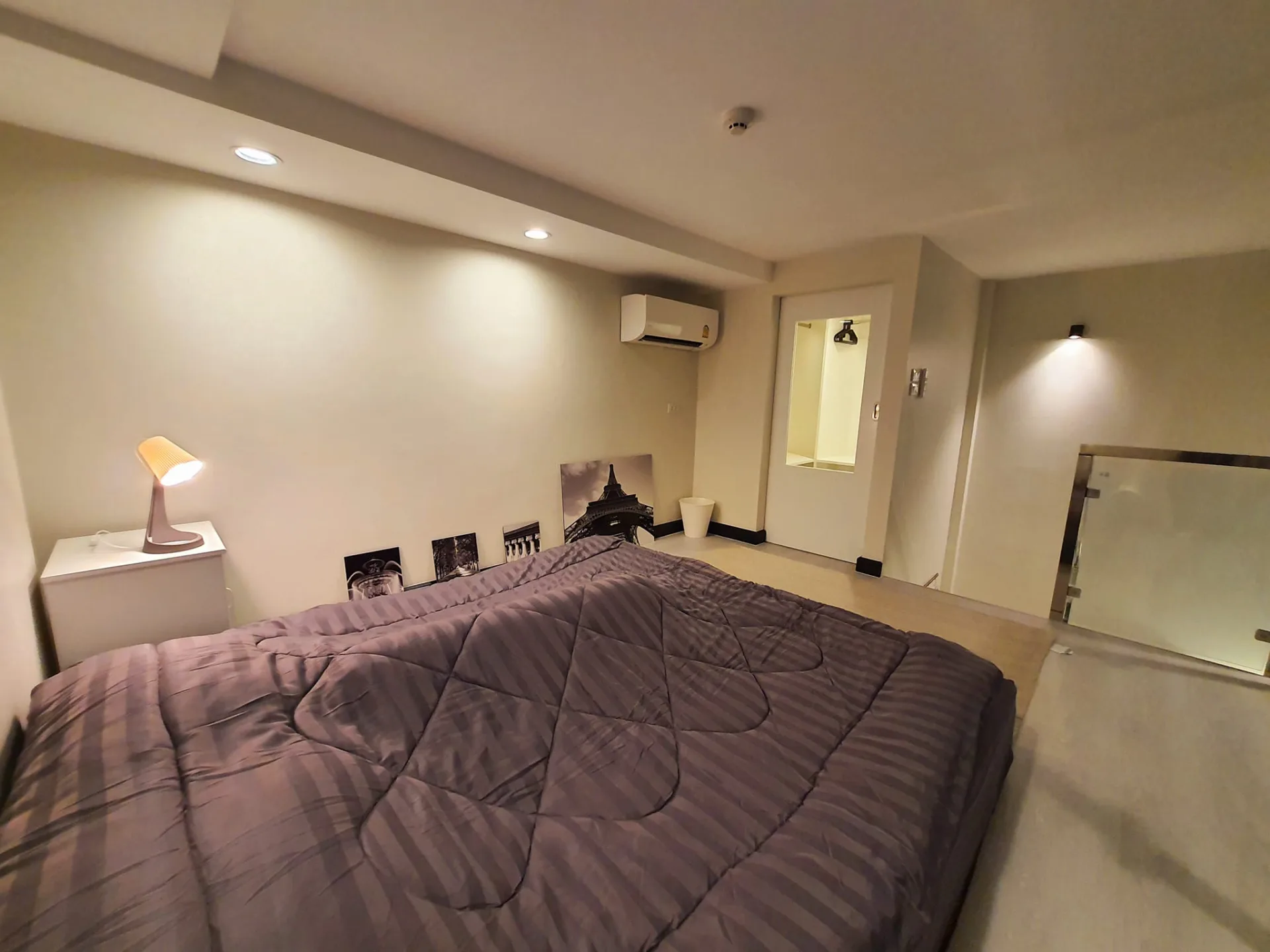 Property photos for Thames Residence