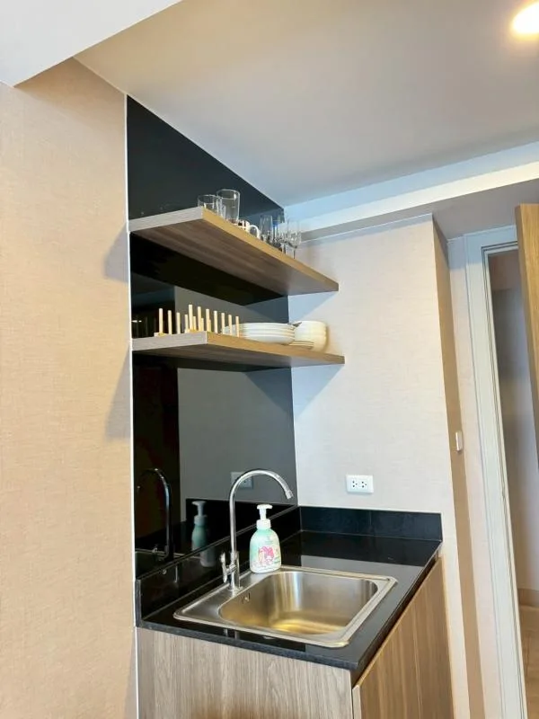 Property photos for Lloyd Soonvijai-thonglor