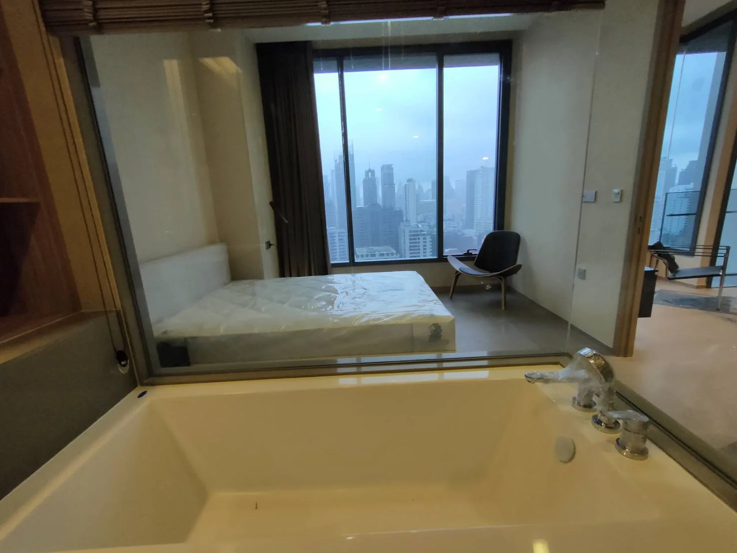 Property photos for The Esse Asoke