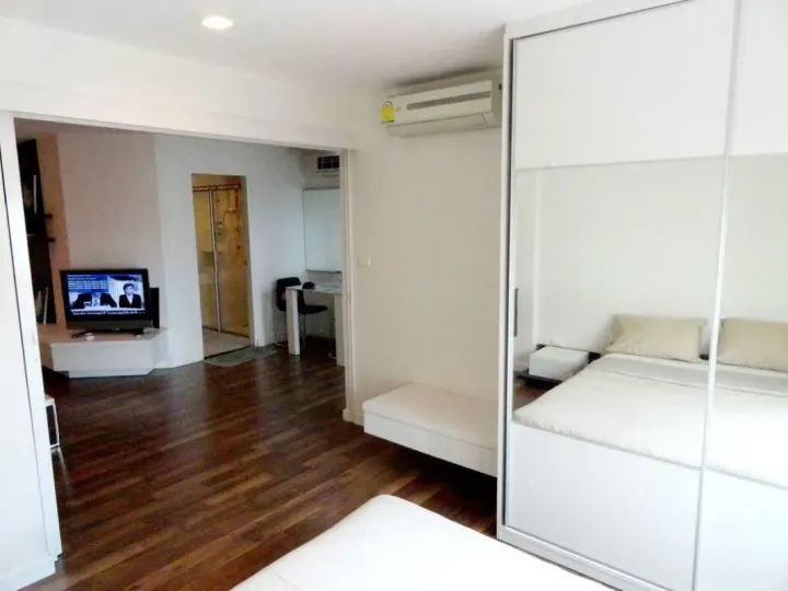 Property photos for The Room Sukhumvit 79
