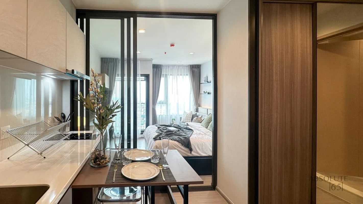 Property photos for Life Sathorn Sierra