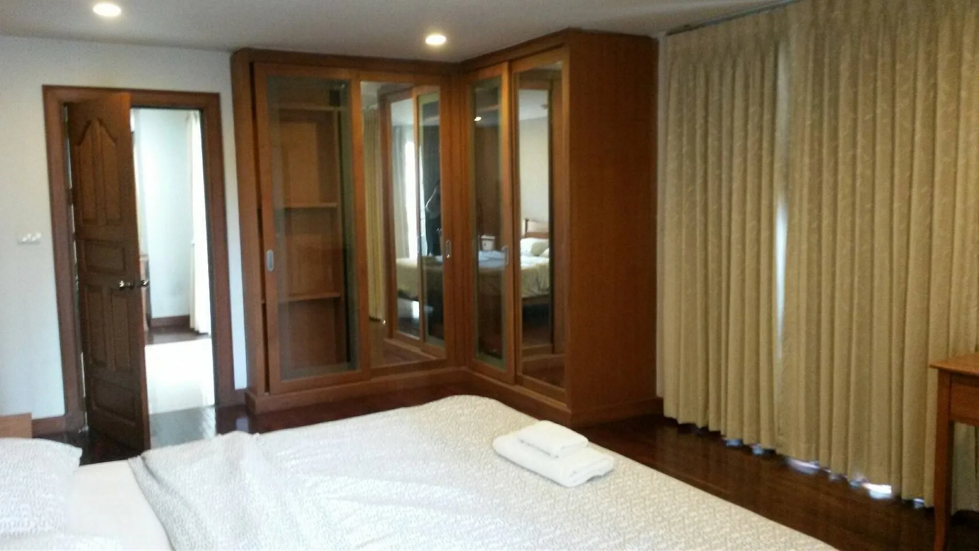 Property photos for Nagara Mansion