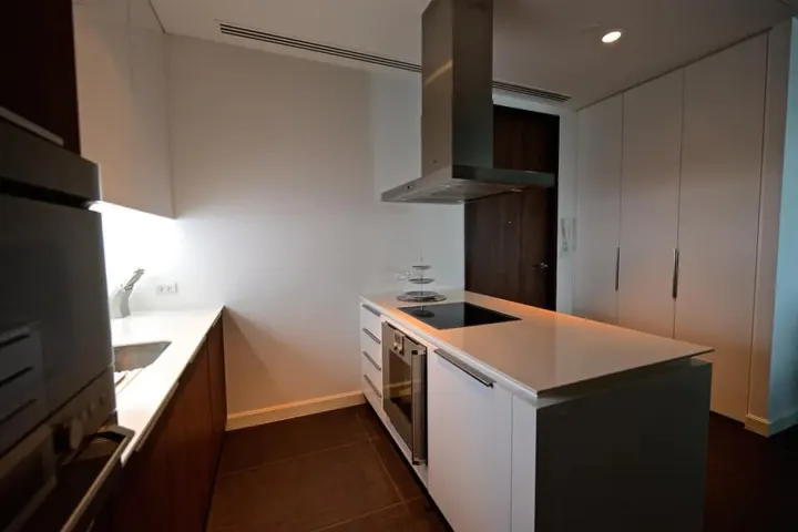 Property photos for 185 Rajadamri