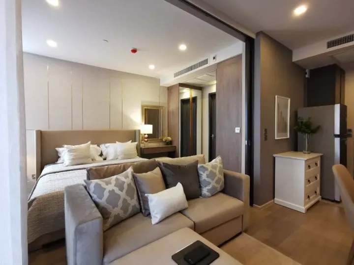 Property photos for Ashton Asoke