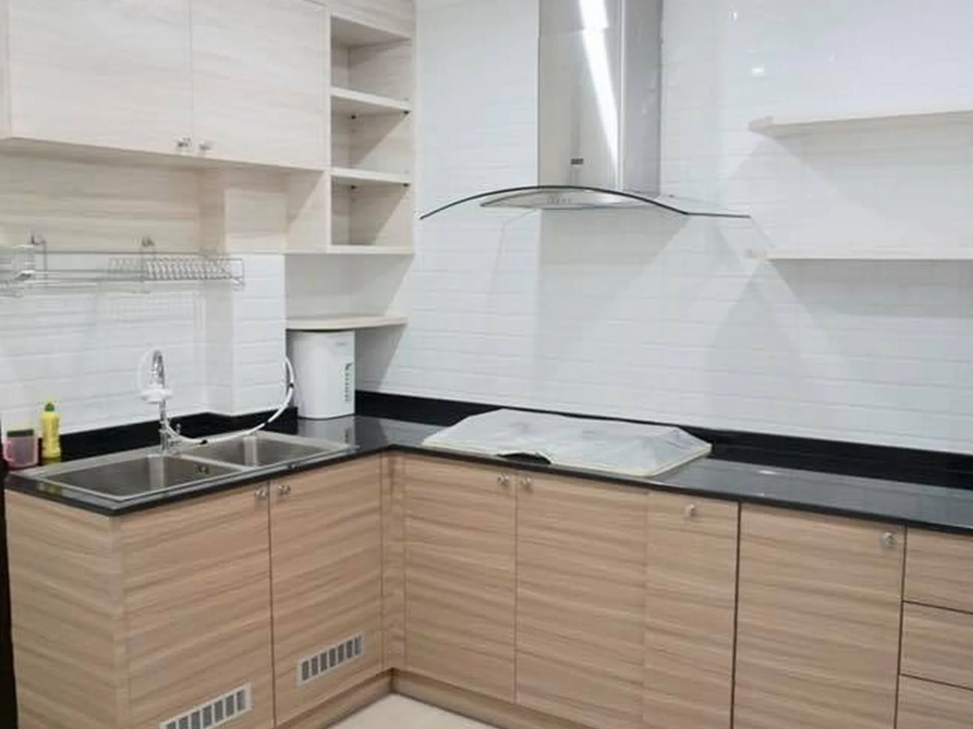 Property photos for Single House Phatthanakan 51