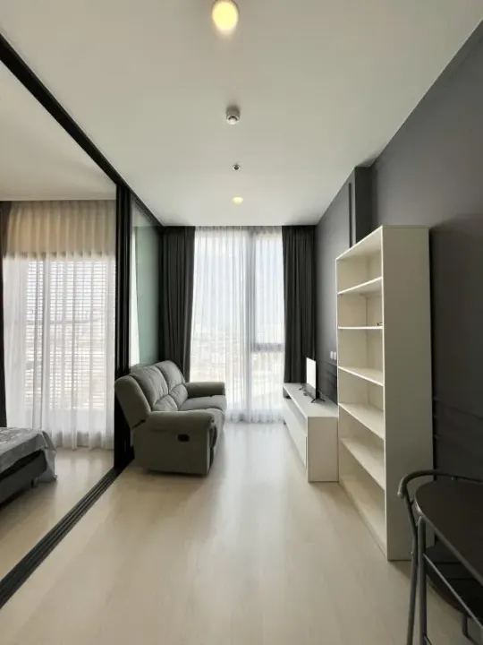 Property photos for Mazarine Ratchayothin