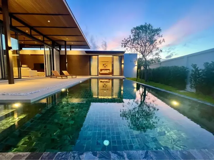 Property photos for Boat Avenue Residence By Boat Pattana