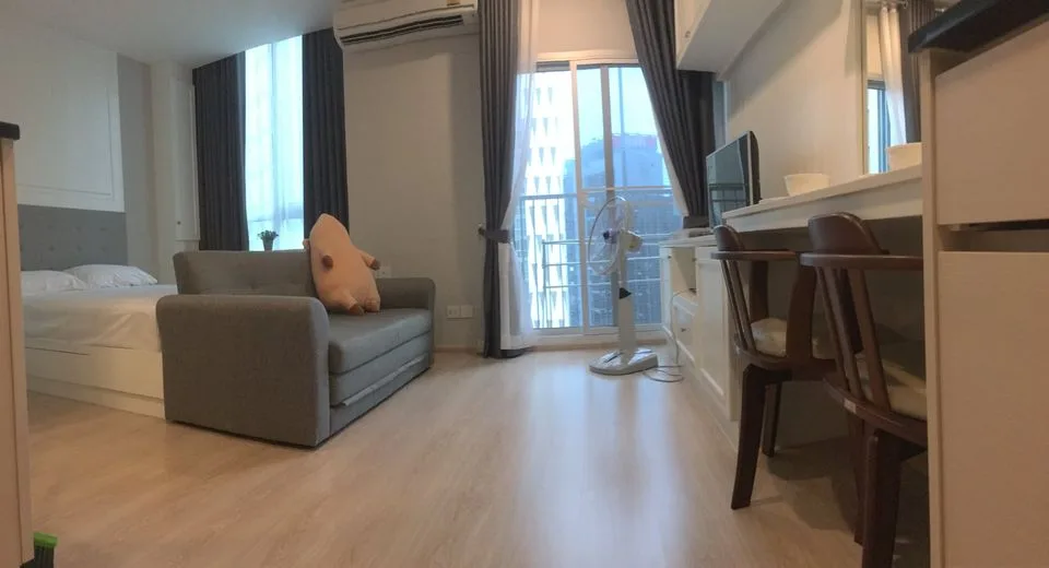 Property photos for Noble Revolve