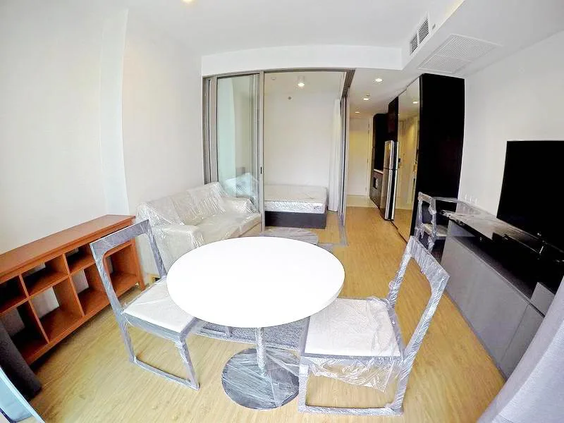 Property photos for Siamese Surawong