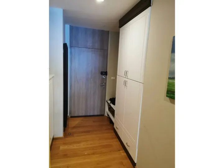 Property photos for Noble Reveal