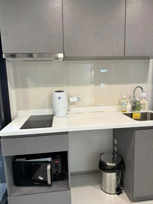 Property photos for Life Asoke Hype