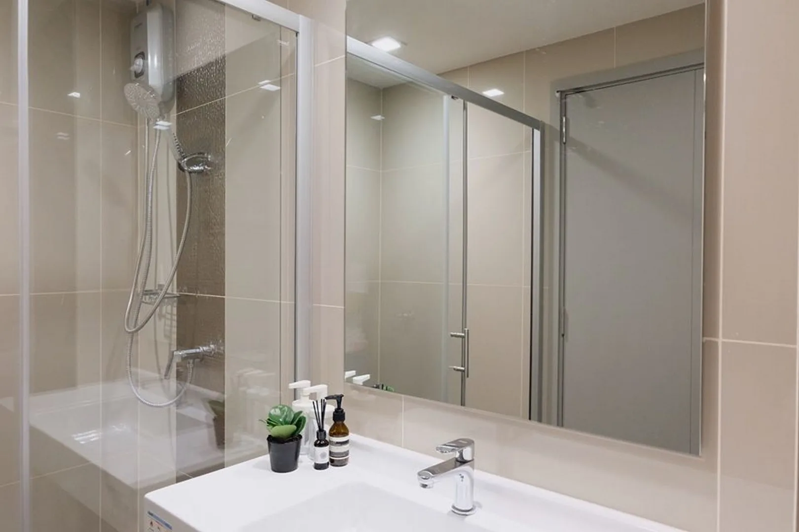 Property photos for Ideo Phaholyothin Chatujak