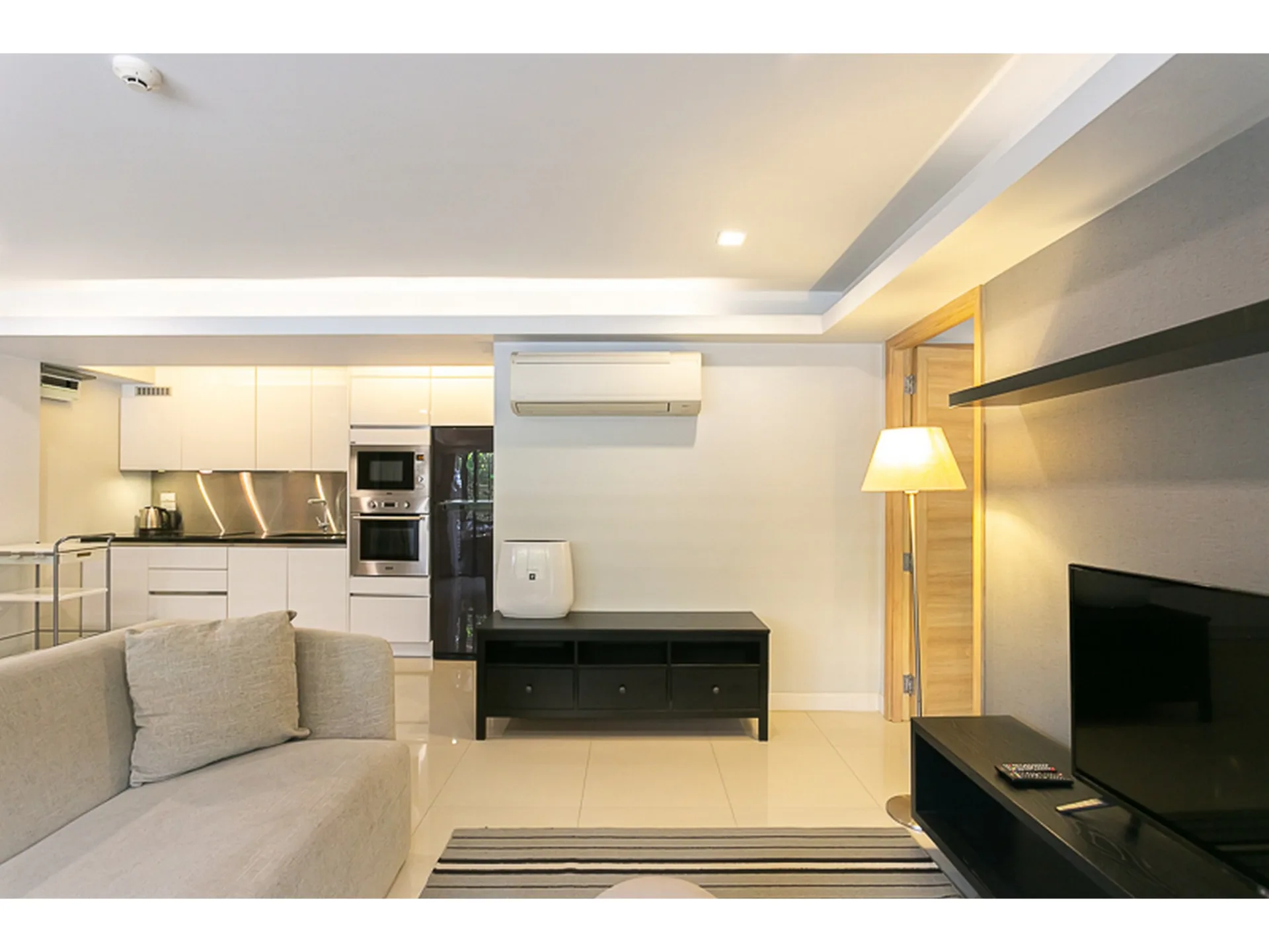 Property photos for L8 Residence