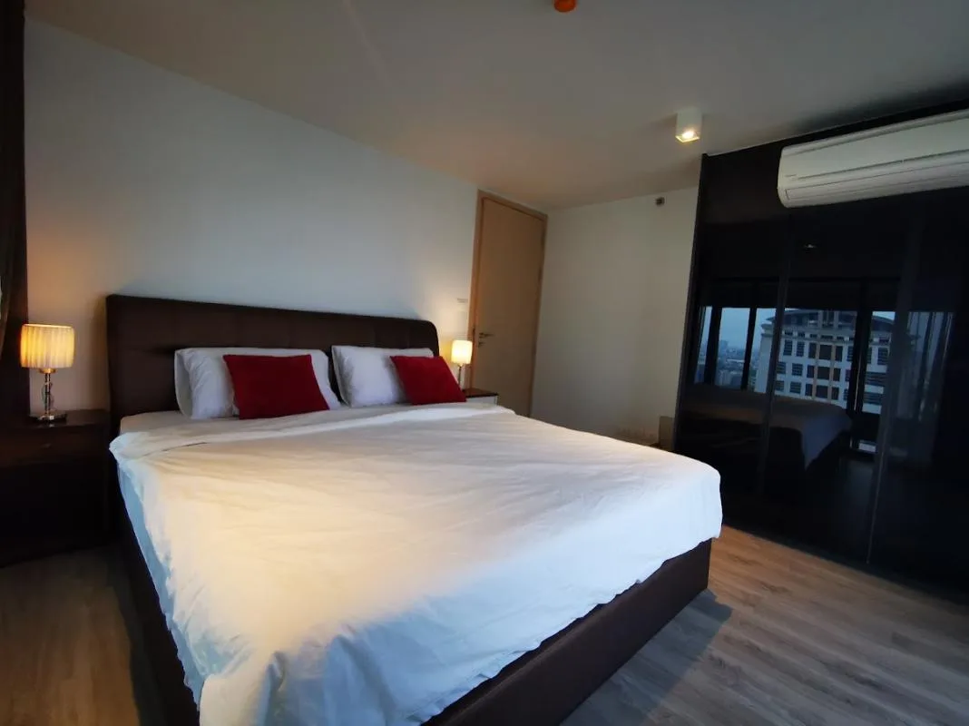 Property photos for The Lofts Silom