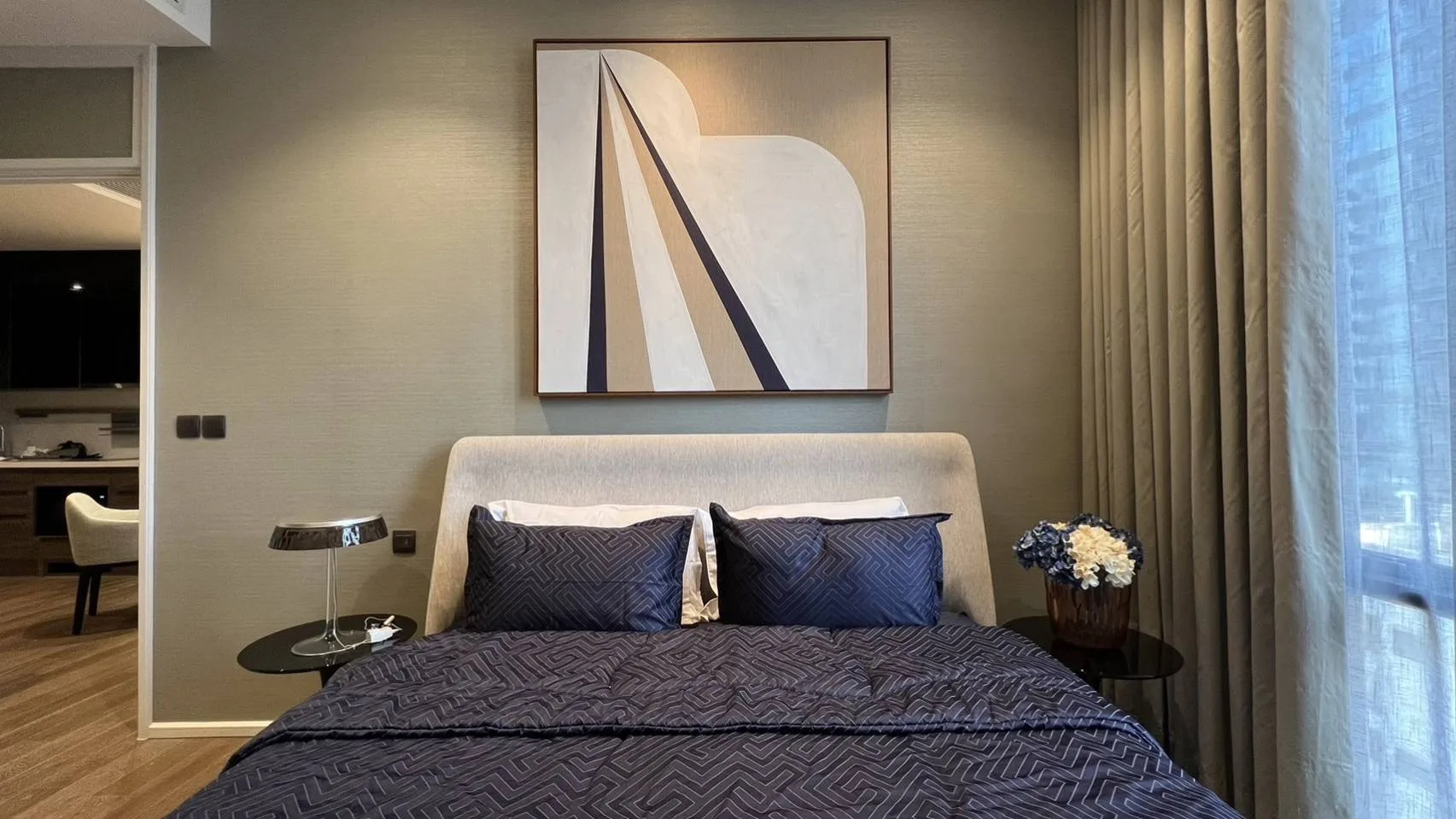 Property photos for Muniq Langsuan