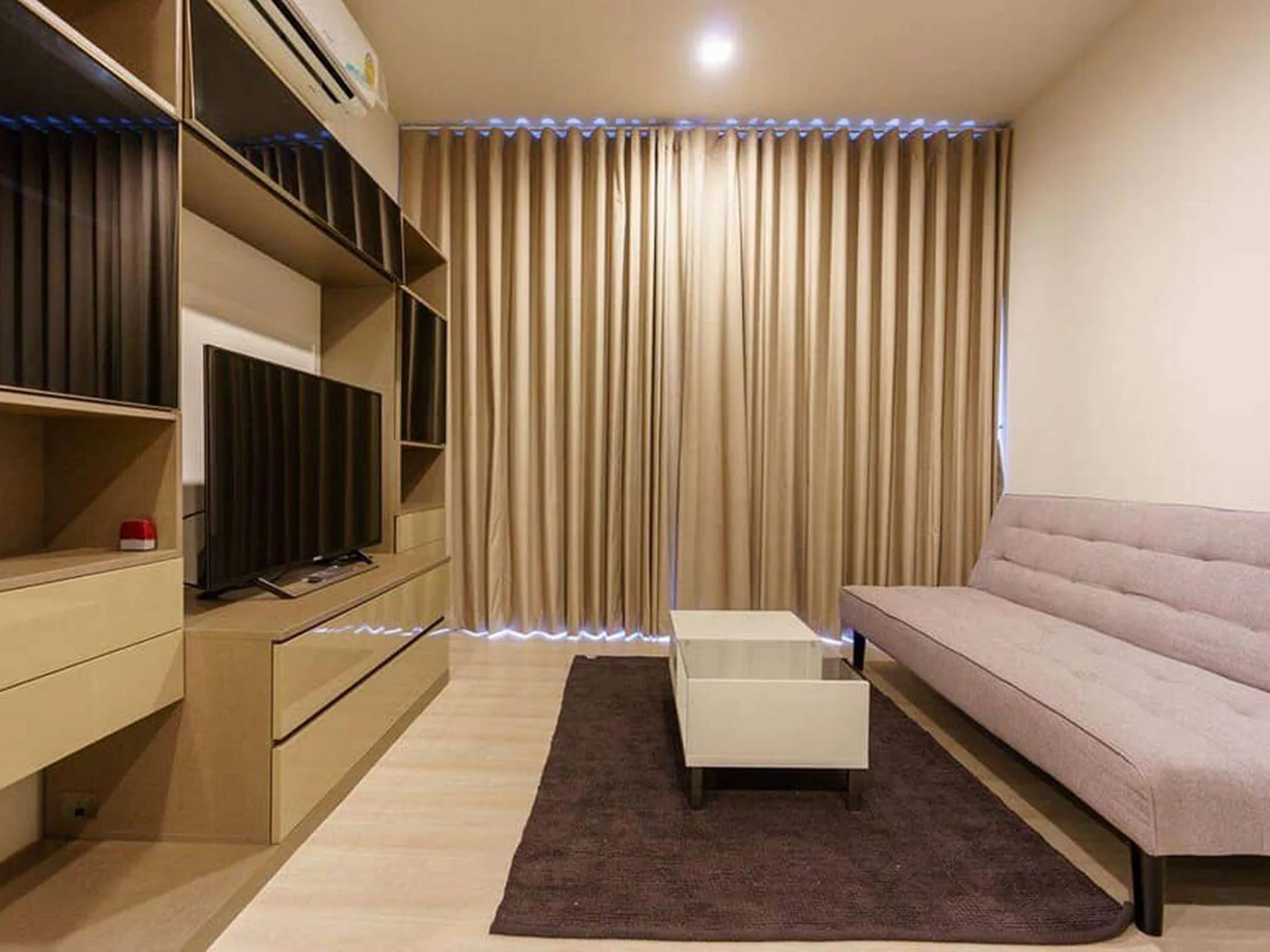 Property photos for Life Sukhumvit 48