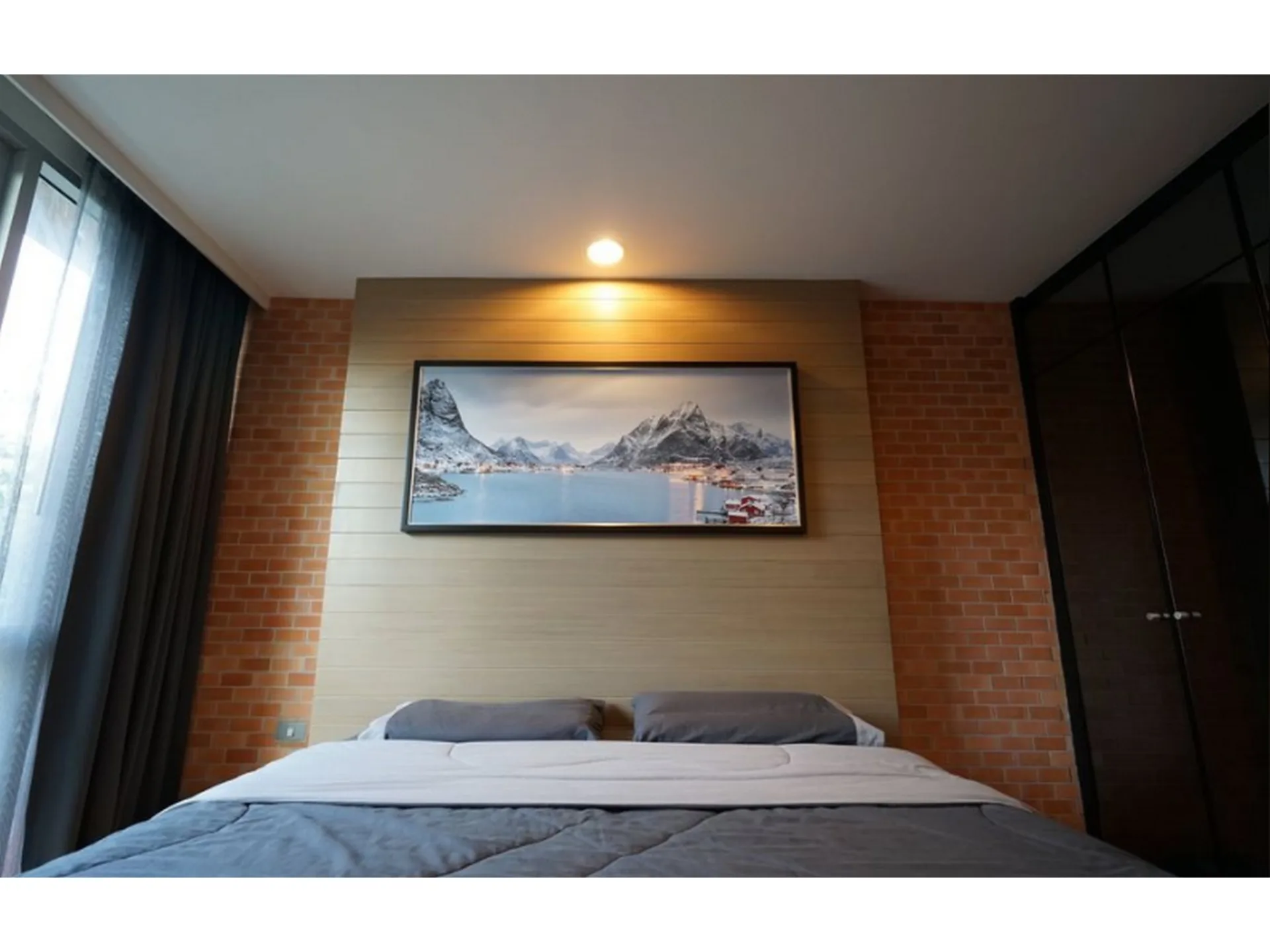 Property photos for Abstracts Phahonyothin Park