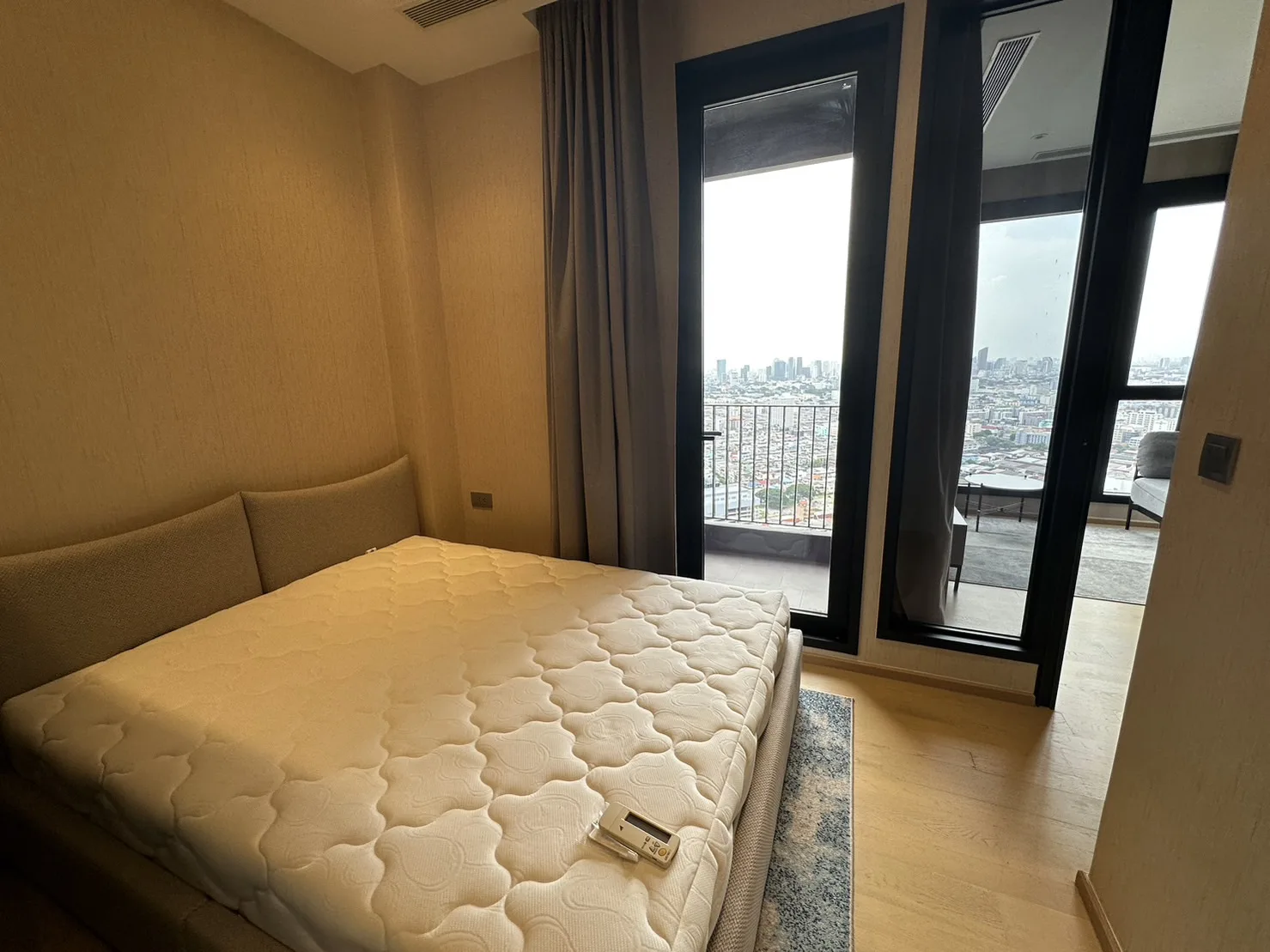 Property photos for ASHTON Asoke - Rama 9