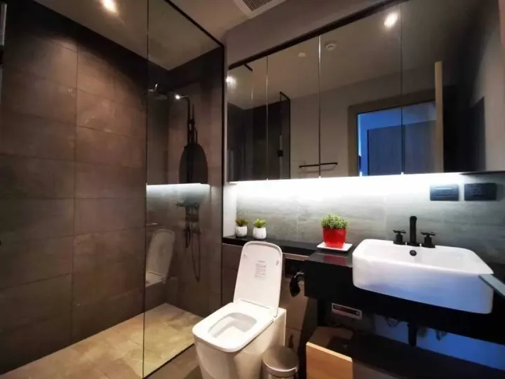 Property photos for The Lofts Asoke