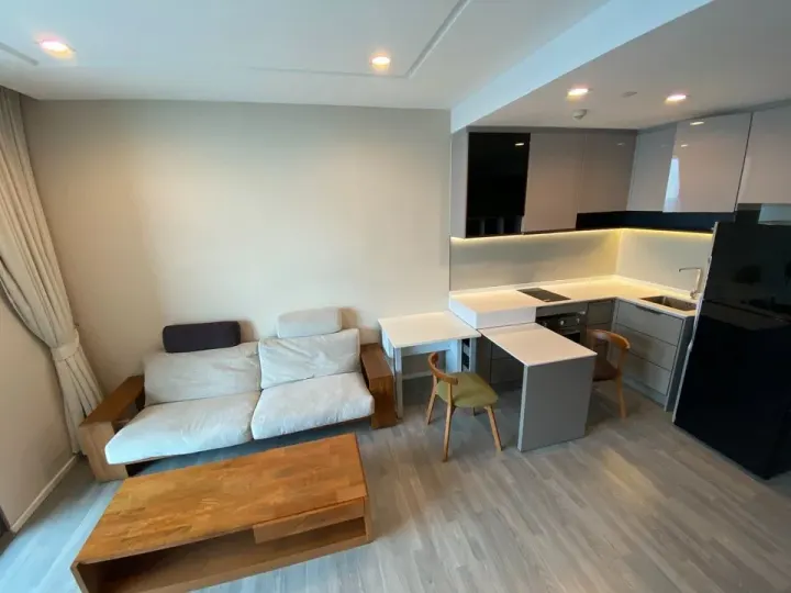 Property photos for 333 Riverside