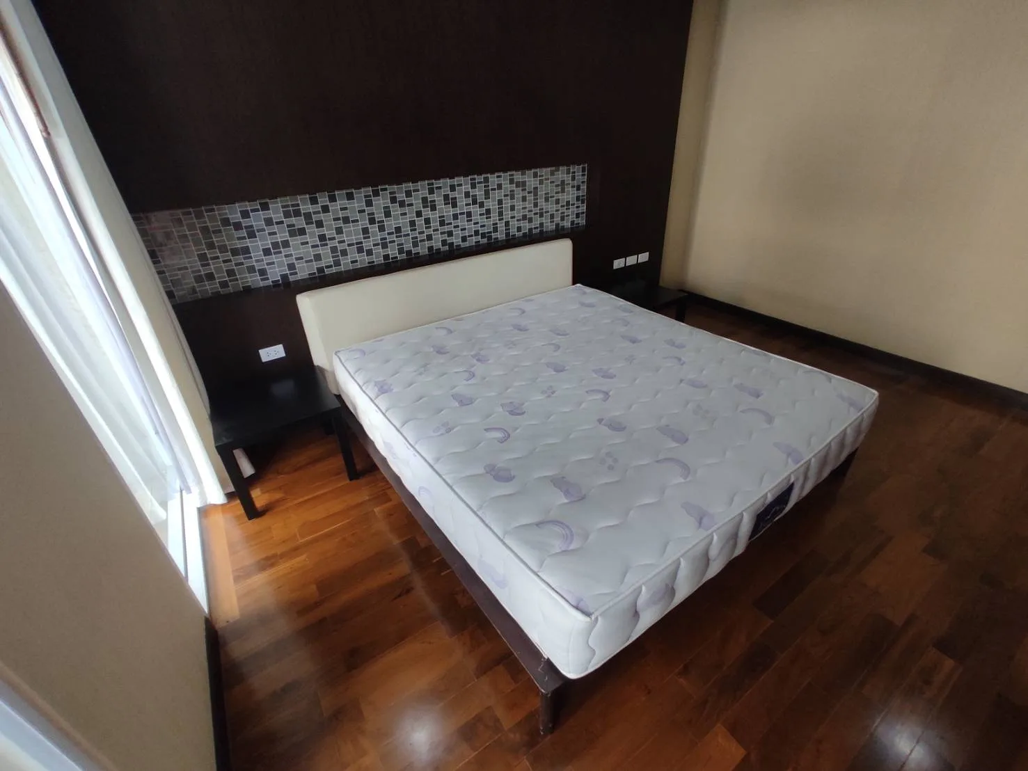 Property photos for Richmond Hills Residence Thonglor 25