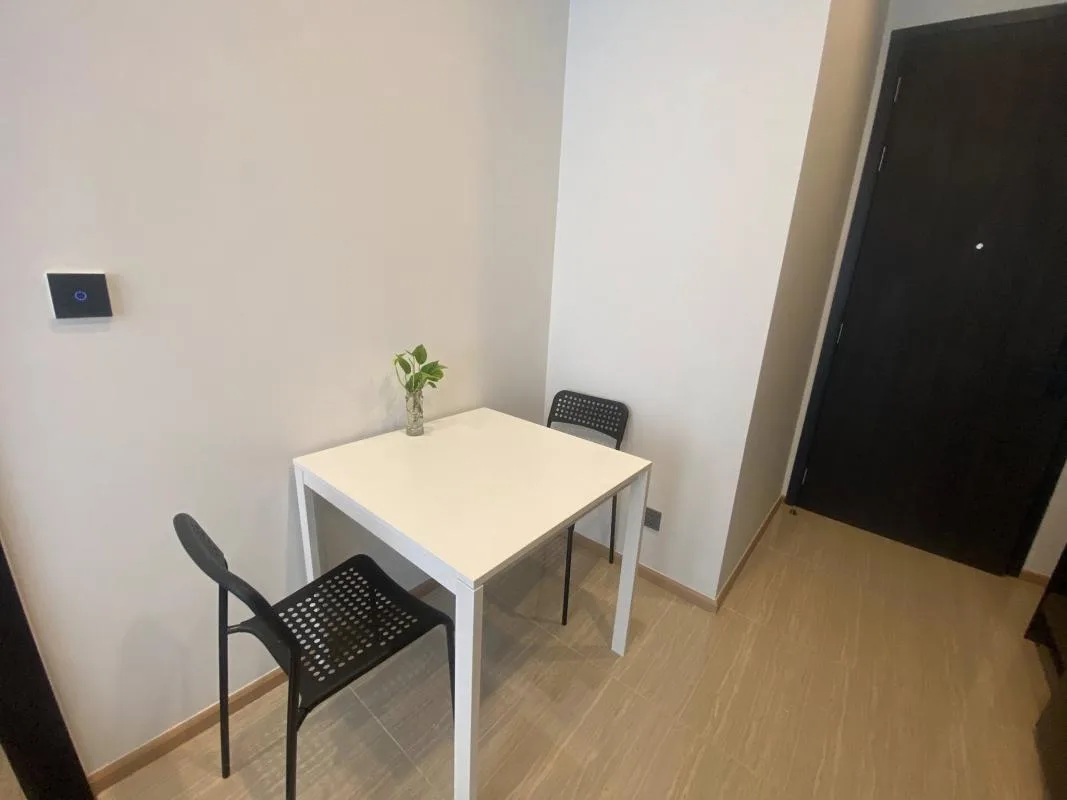 Property photos for Noble Around Ari